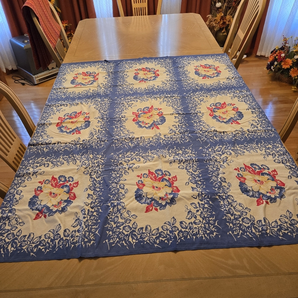 Vintage Floral Tablecloth – Blue & Cream Elegance | 54" x 45"